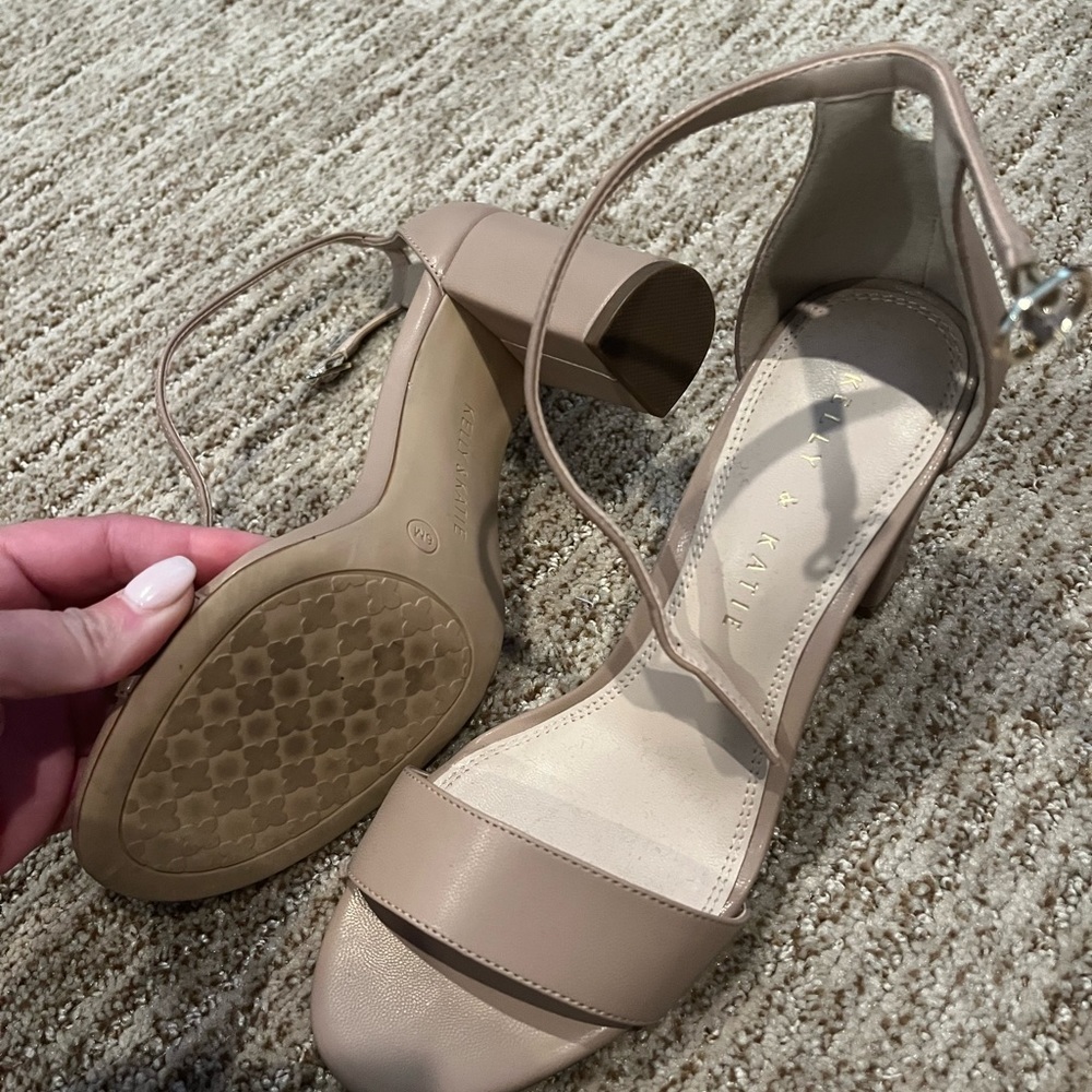 Gently used Kelly and Katie sandals